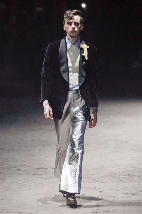 sfilate gucci uomo 2019|gucci fall winter show.